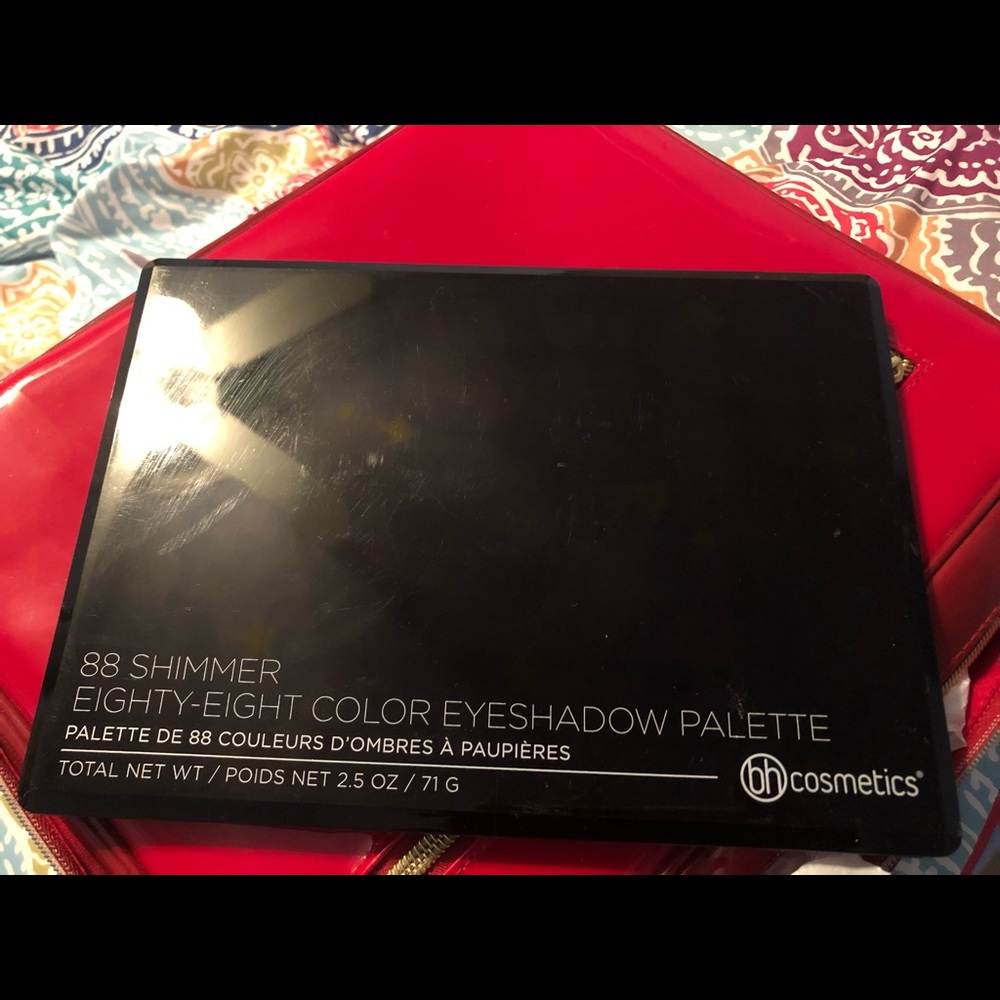 bh cosmetics eyeshadow palate